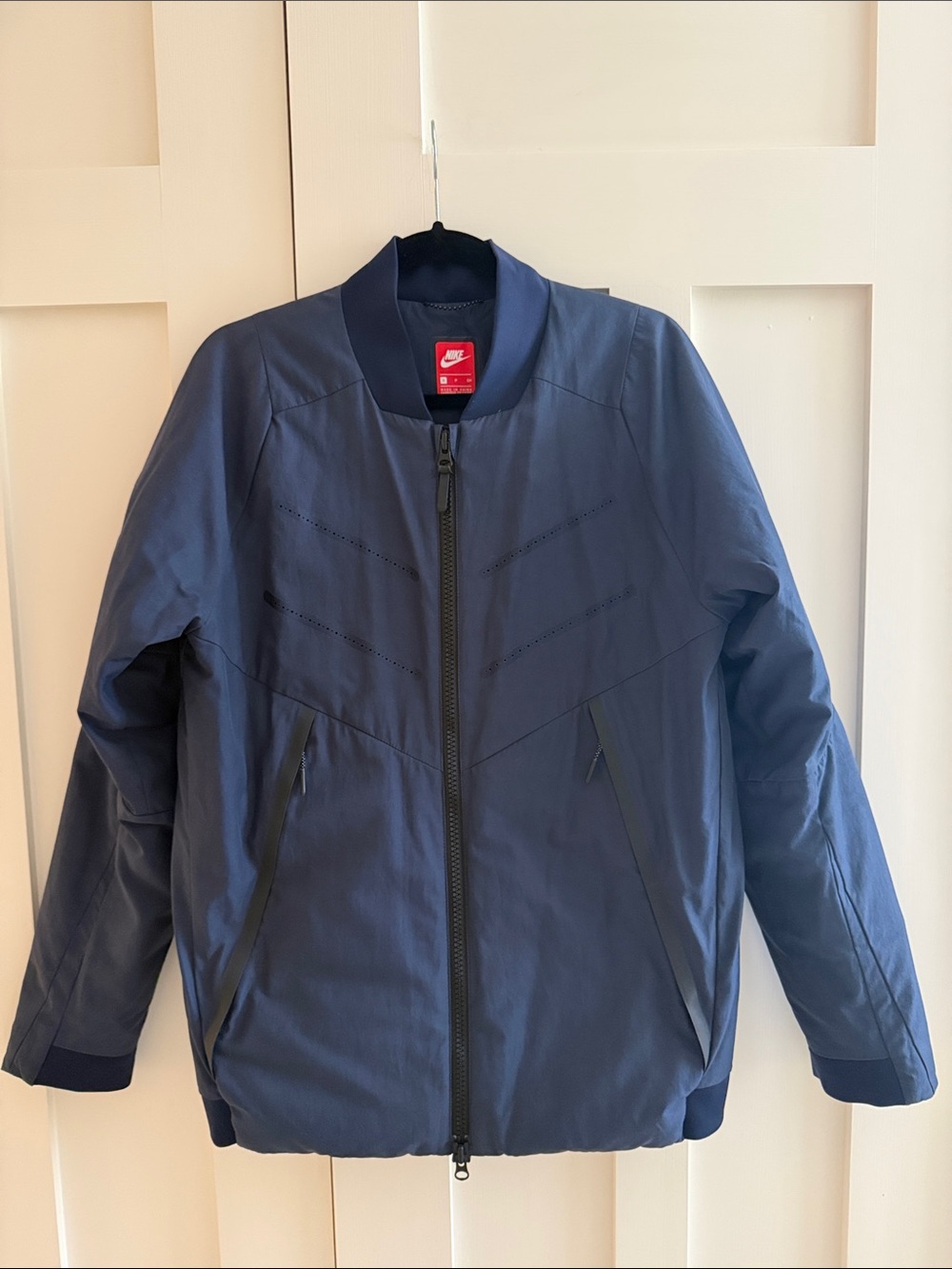Nike Sportswear Thermal Men’s Dark Navy Bomber Jacket (with down and feathers)